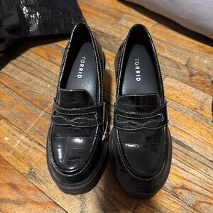 Torrid Black Croc Platform Loafers (Size 7)